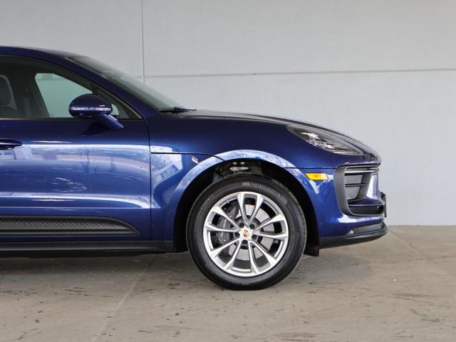 Photo of 2024 Gentian Blue Metallic Porsche Macan