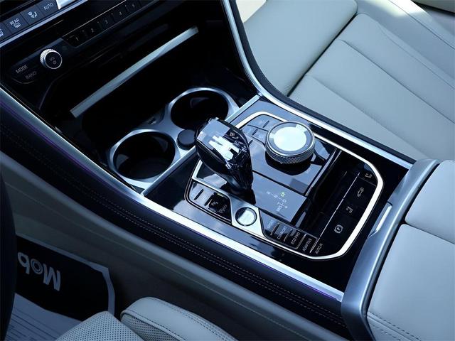 Photo of 2024 Alpine White BMW M850