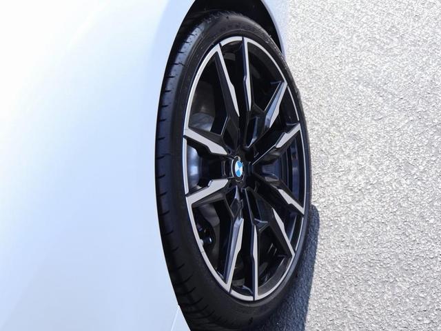 Photo of 2024 Alpine White BMW M850