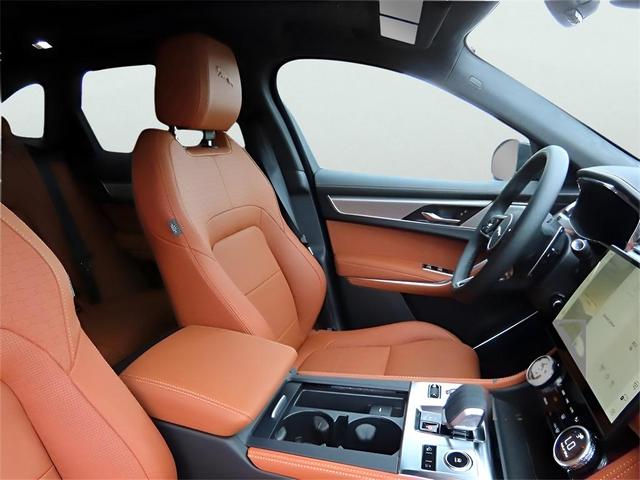 Photo of 2025 Portofino Blue Jaguar F-PACE