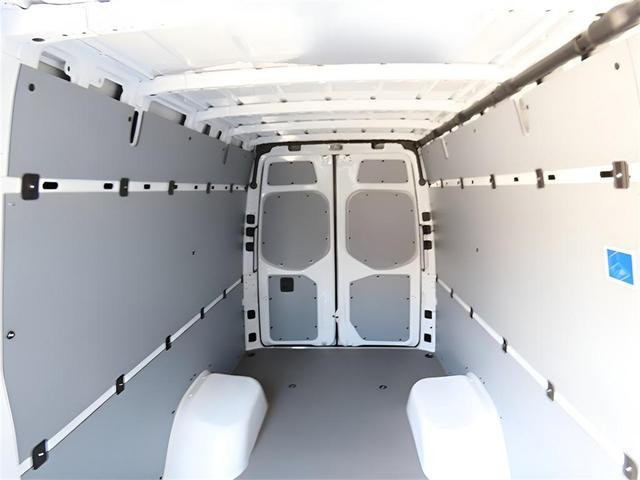 Photo of 2024 Arctic White Mercedes-Benz Sprinter 3500XD