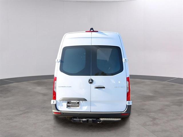 Photo of 2024 Arctic White Mercedes-Benz Sprinter 3500XD