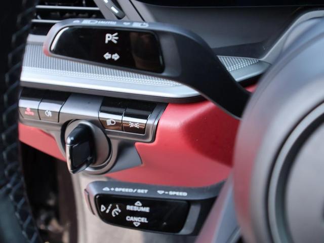 Photo of 2021 Black Porsche 911