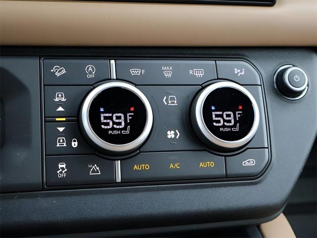 Photo of 2025 Fuji White Land Rover Defender