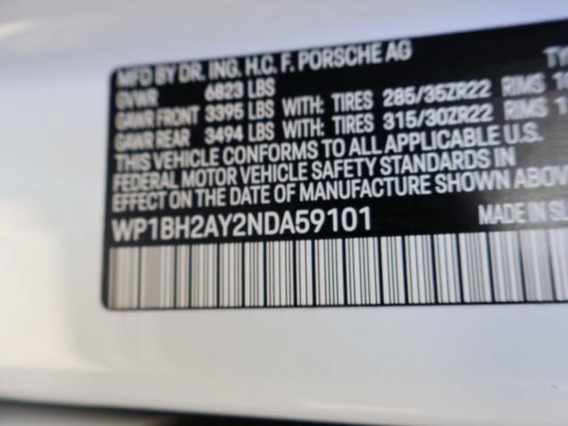 Photo of 2022 Carrara White Metallic Porsche Cayenne