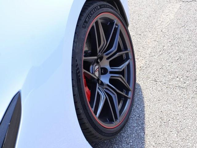 Photo of 2024 Ceramic Matrix Gray Metallic Chevrolet Corvette