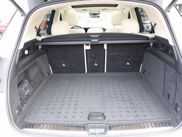 Photo of 2023 Diamond White Mercedes-Benz AMG GLE 53