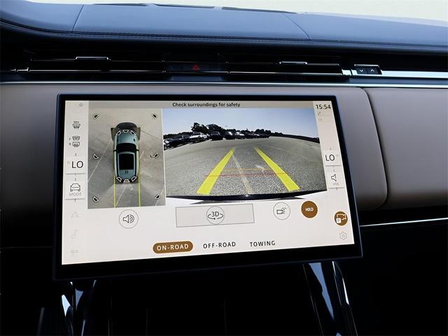 Photo of 2025 Ostuni Pearl White Land Rover Range Rover Sport