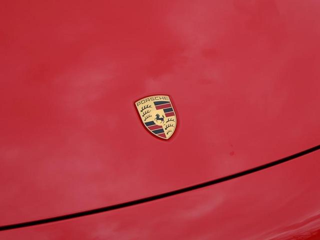 Photo of 2023 Red Porsche 911