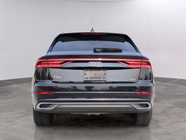Photo of 2019 Orca Black Metallic Audi Q8