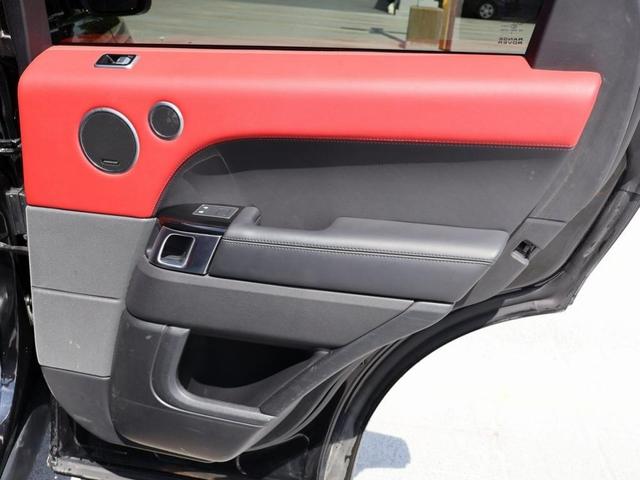 Photo of 2021 Santorini Black Land Rover Range Rover Sport