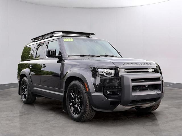 Photo of 2023 Santorini Black Land Rover Defender