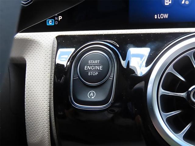 Photo of 2025 Polar White Mercedes-Benz CLA 250