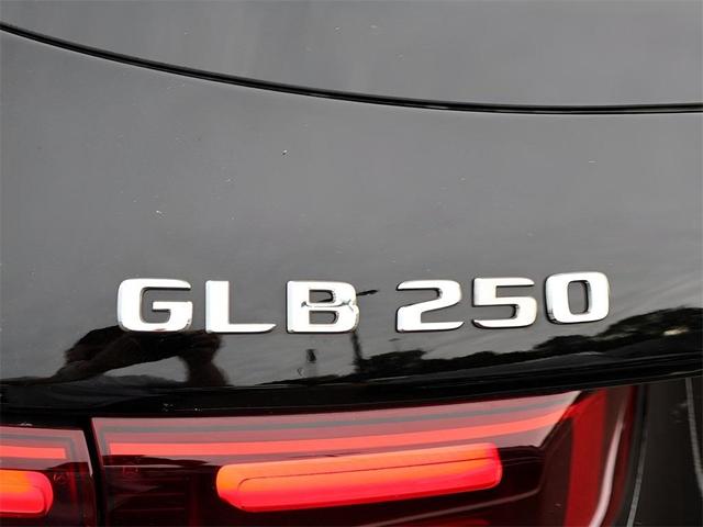 Photo of 2025 Midnight Black Mercedes-Benz GLB 250