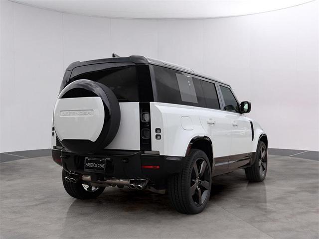 Photo of 2025 Fuji White Land Rover Defender