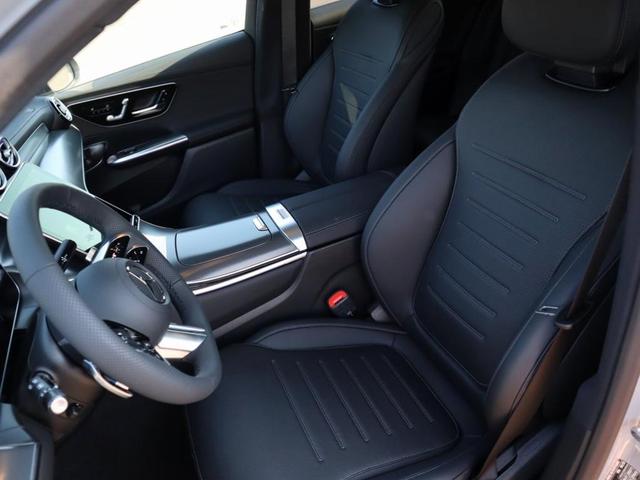 Photo of 2026 Gray Mercedes-Benz GLC 300