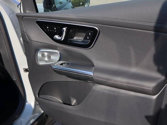 Photo of 2026 Gray Mercedes-Benz GLC 300