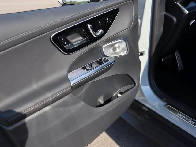 Photo of 2026 Gray Mercedes-Benz GLC 300