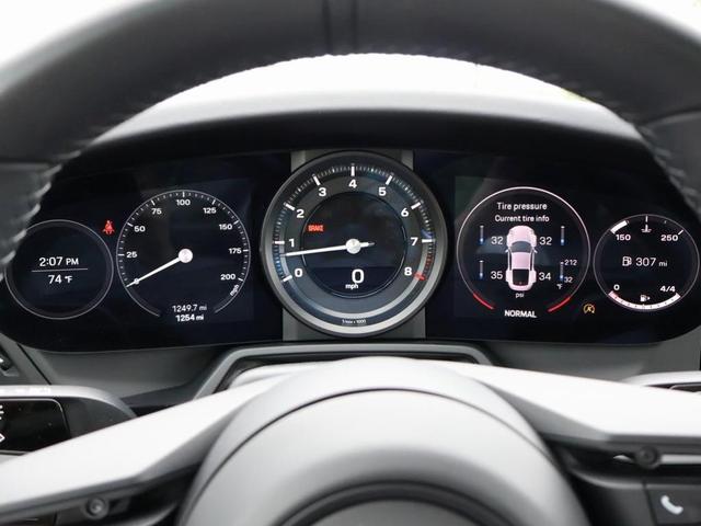 Photo of 2024 Black Porsche 911