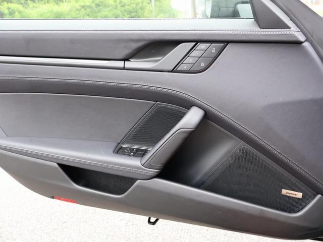 Photo of 2024 Black Porsche 911