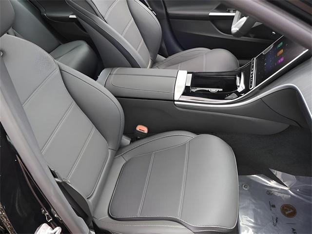 Photo of 2025 Black Mercedes-Benz C-Class