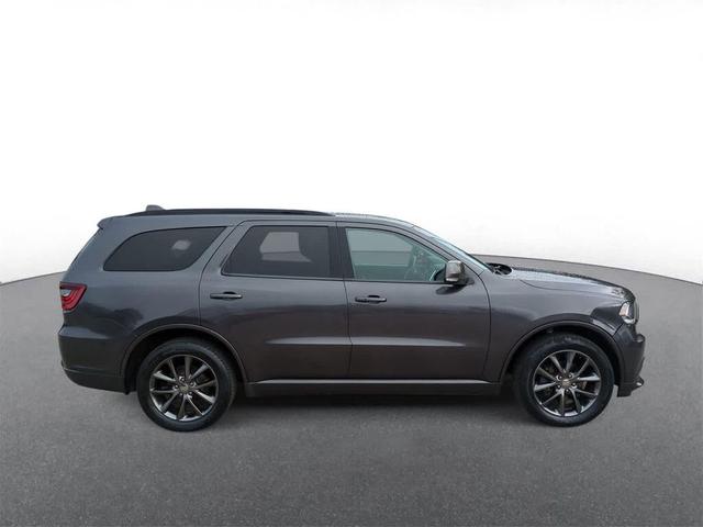 Photo of 2017 Granite Metallic Clearcoat Dodge Durango