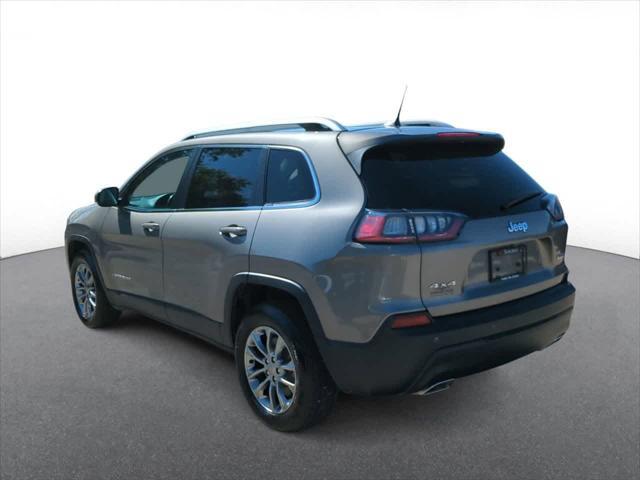 Photo of 2021 Light Brownstone Pearlcoat Jeep Cherokee