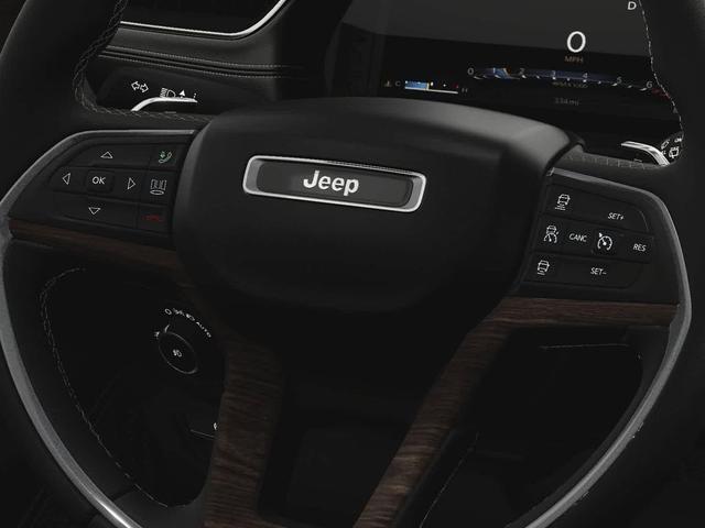 Photo of 2025 Bright White Clearcoat Jeep Grand Cherokee L
