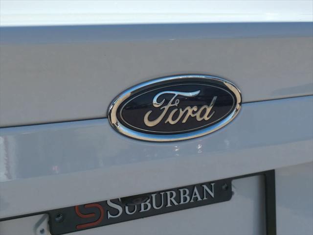 Photo of 2019 Oxford White Ford Fusion