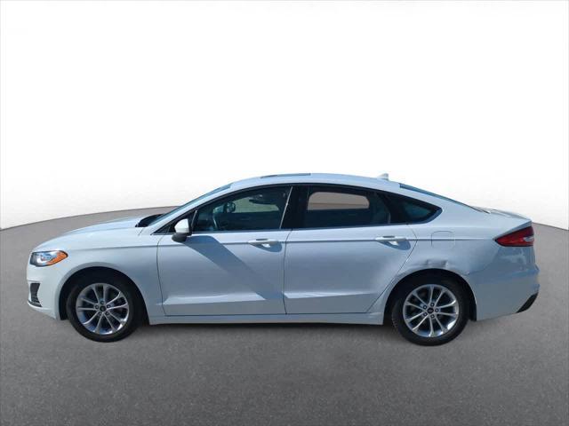Photo of 2019 Oxford White Ford Fusion