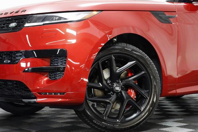 Photo of 2025 Firenze Red Metallic Land Rover Range Rover Sport