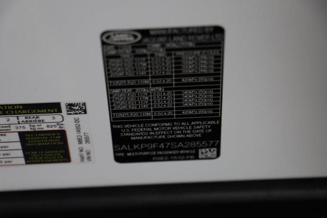 Photo of 2025 White Land Rover Range Rover