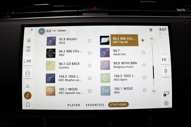 Photo of 2025 White Land Rover Range Rover