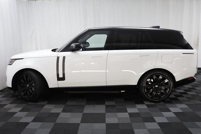 Photo of 2025 White Land Rover Range Rover
