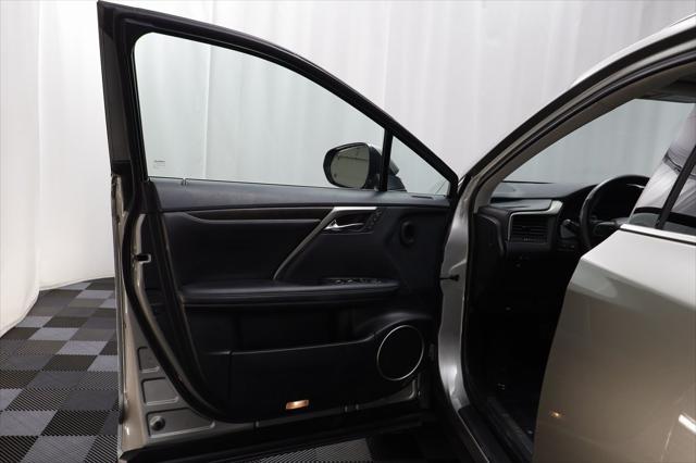 Photo of 2022 Atomic Silver Lexus RX 350