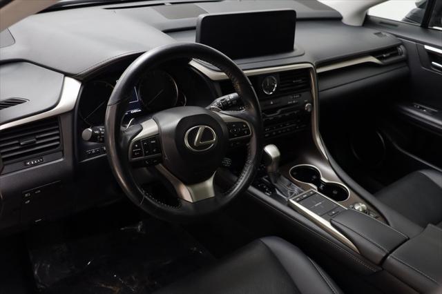 Photo of 2022 Atomic Silver Lexus RX 350