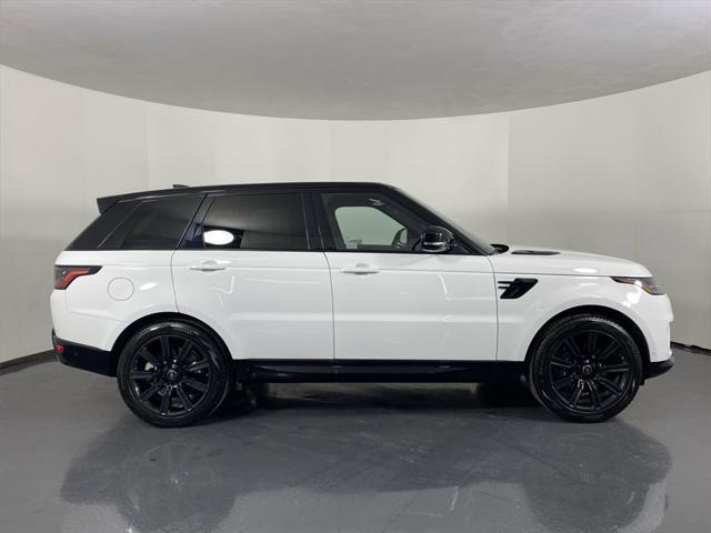 Photo of 2020 White Land Rover Range Rover Sport