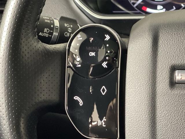 Photo of 2020 White Land Rover Range Rover Sport