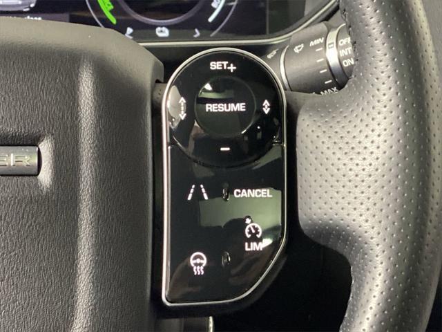 Photo of 2020 White Land Rover Range Rover Sport