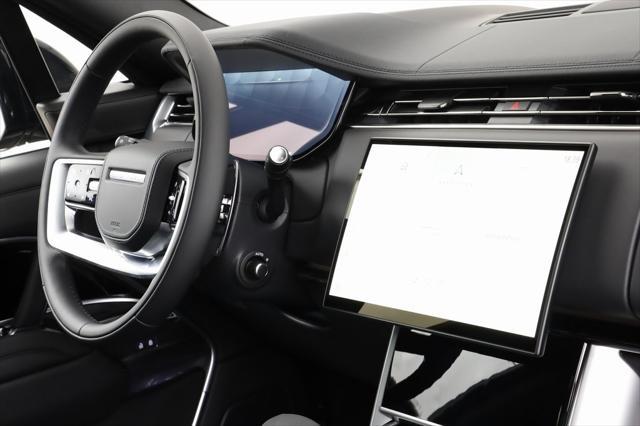 Photo of 2025 Carpathian Gray Premium Metallic Land Rover Range Rover