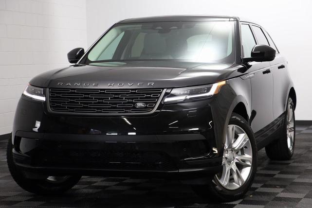 Photo of 2025 Santorini Black Metallic Land Rover Range Rover Velar