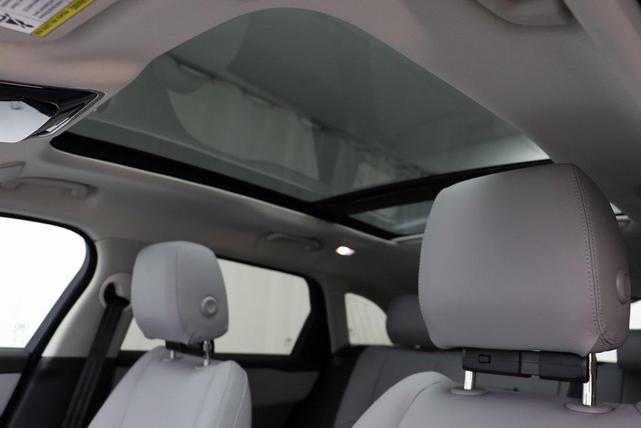 Photo of 2025 Santorini Black Metallic Land Rover Range Rover Velar