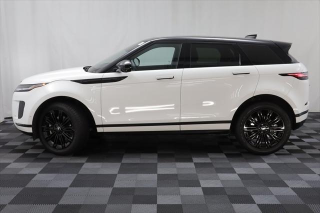 Photo of 2025 White Land Rover Range Rover Evoque