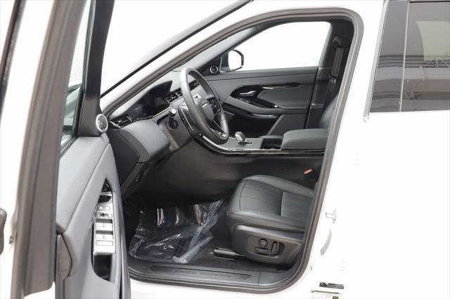 Photo of 2025 White Land Rover Range Rover Evoque