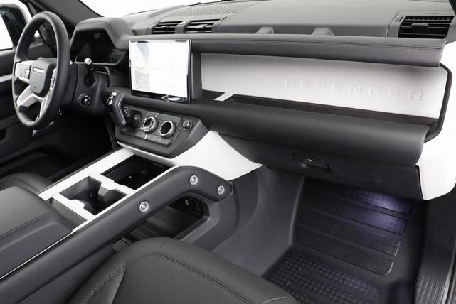 Photo of 2025 White Land Rover Defender