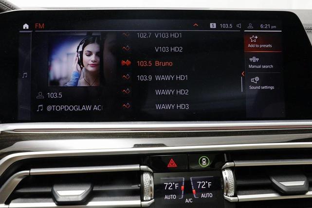 Photo of 2021 Mineral White Metallic BMW X5
