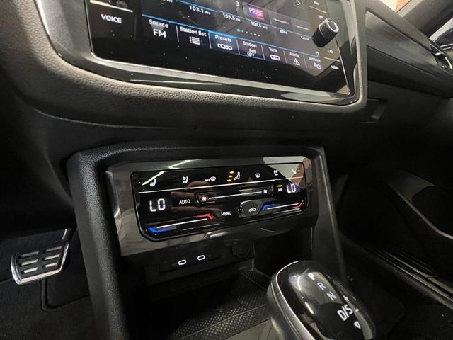 Photo of 2022 Atlantic Blue Metallic Volkswagen Tiguan