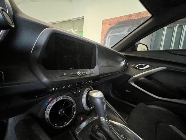 Photo of 2022 Shadow Gray Metallic Chevrolet Camaro
