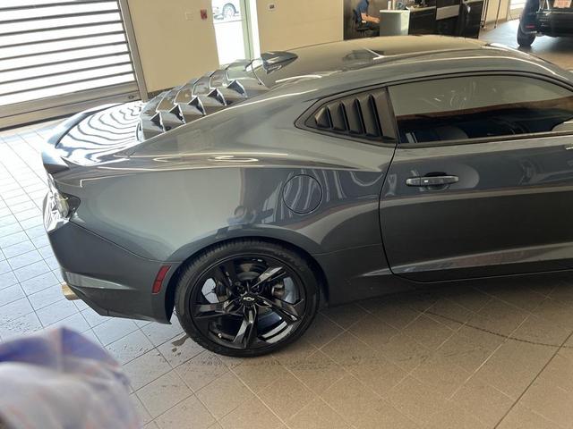 Photo of 2022 Shadow Gray Metallic Chevrolet Camaro