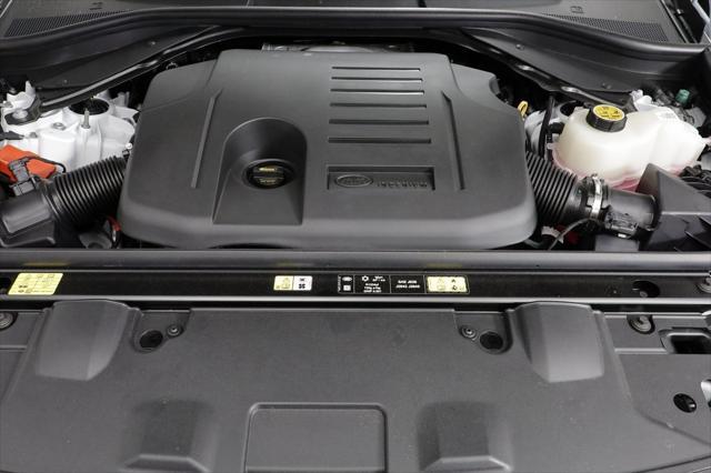Photo of 2025 White Land Rover Range Rover